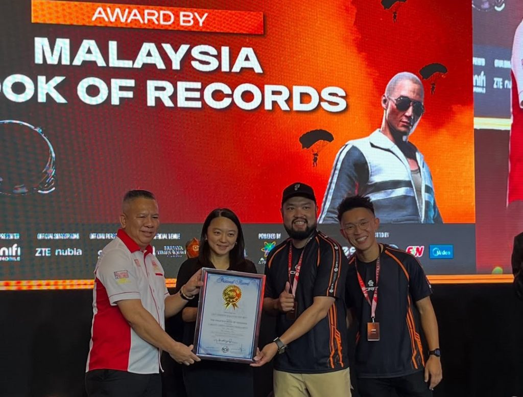 CRIT Esports Malaysia Cetus Sejarah Bersama Malaysia Book of Records!
